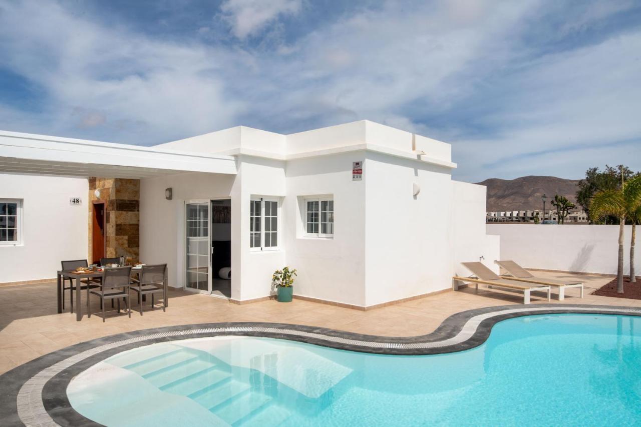 Villa Alay By Buenavilla Playa Blanca  Exteriör bild